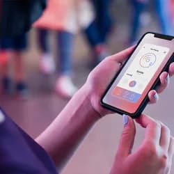 Nên hay không: Vay tiền bằng iPhone