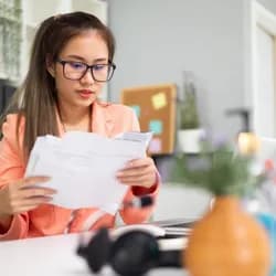 Nợ thẻ tín dụng từ 8 triệu thành 8 tỷ: Kiểm tra nợ xấu online ngay!